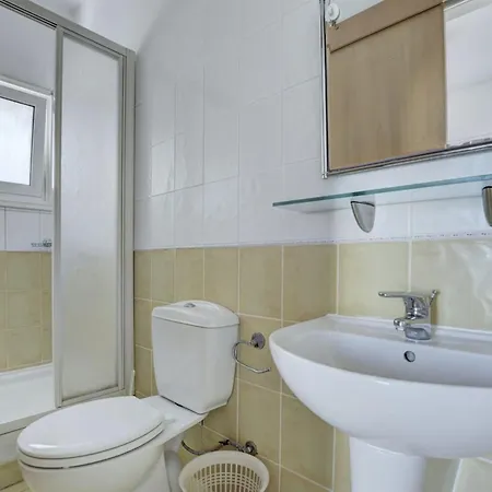 Oforo Selene - Stunning 4 Bedroom - By Fig Tree Bay - Sea Views