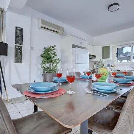 别墅 Oforo Selene - Stunning 4 Bedroom - By Fig Tree Bay - Sea View 普罗塔拉斯